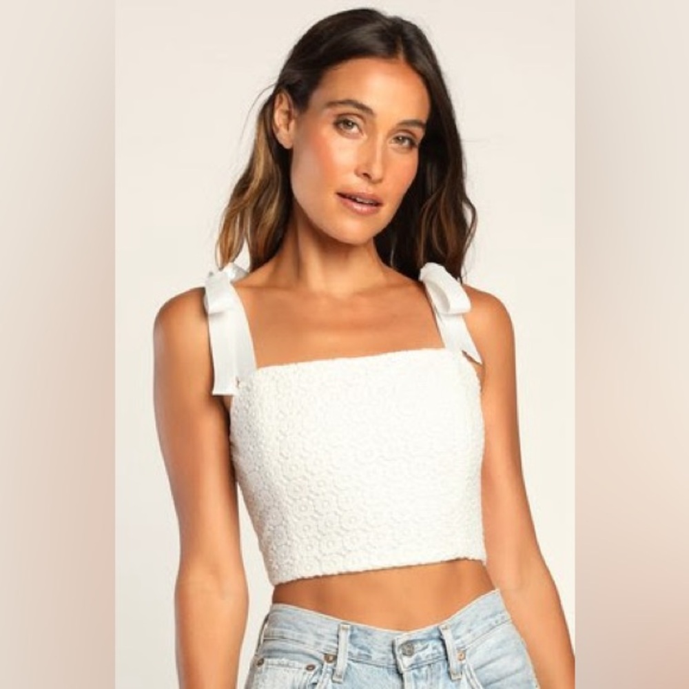Never worn lace ivory crop top